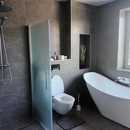 Bed & Breakfast Budget Viimsi